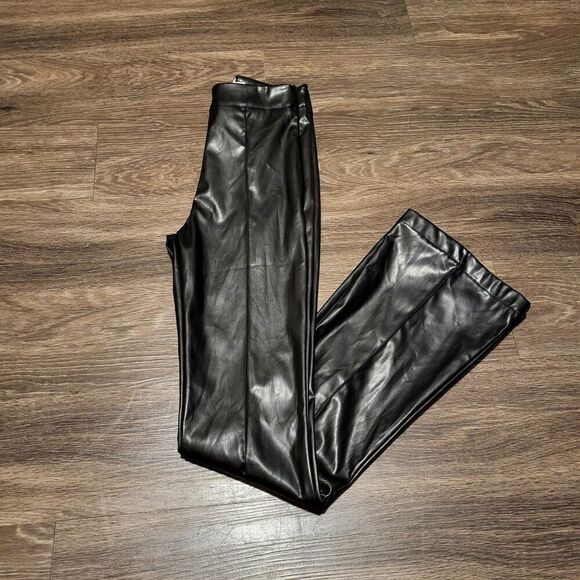 Princess Polly XX Faux Leather Flare Hi Rise Biker Pants Women's Size 0 - Picture 1 of 7